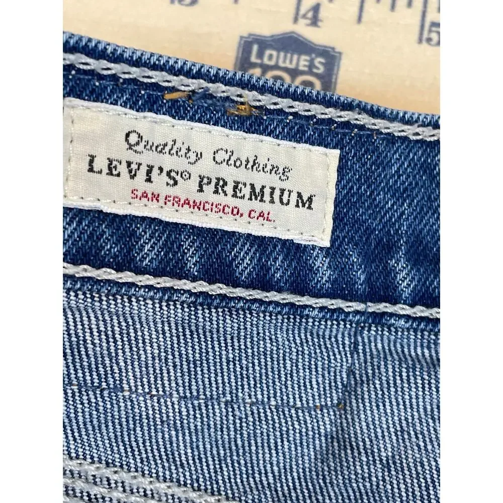Levi’s Premium Wedgie Straight Cropped High Rise Button Fly Raw Hem Cotton Denim